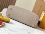 Borsa Louis Vuitton Capucines BB beige 27 cm – Bild 4