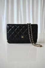 Chanel Classic Quilted Wallet on Chain (WOC) 19,2 cm – Bild 2