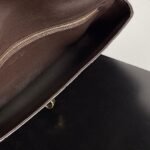 Borsa Bottega Veneta pochette intrecciata marrone con chiusura a chiavistello dorato – Bild 2